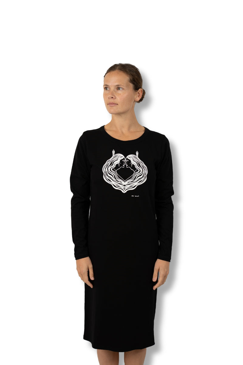 Māori Mermaid - Hongi Long Sleeve Dress / Women's